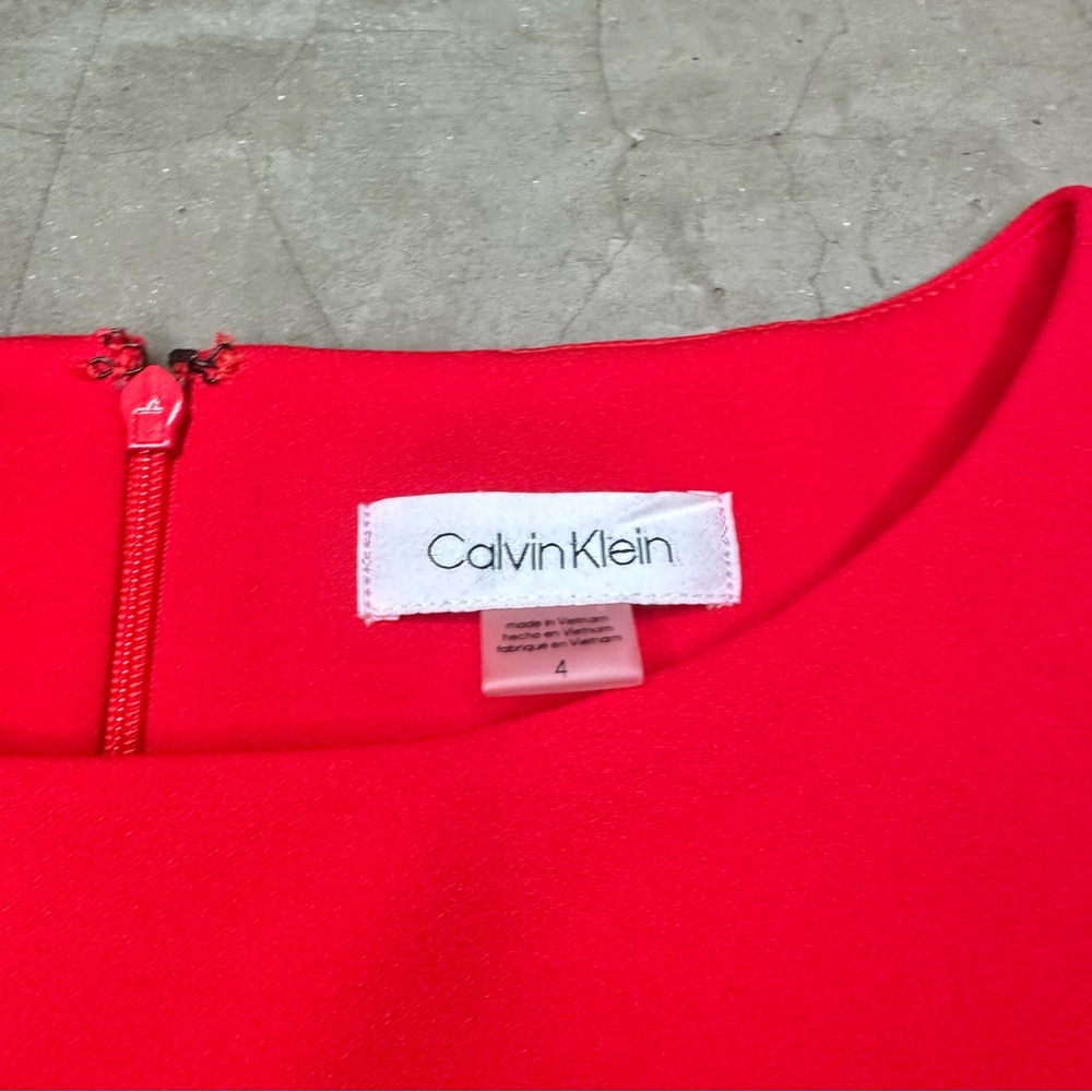Calvin Klein Ruby Bell Sleeve Sheath Dress Sz 4 - Picture 10 of 12